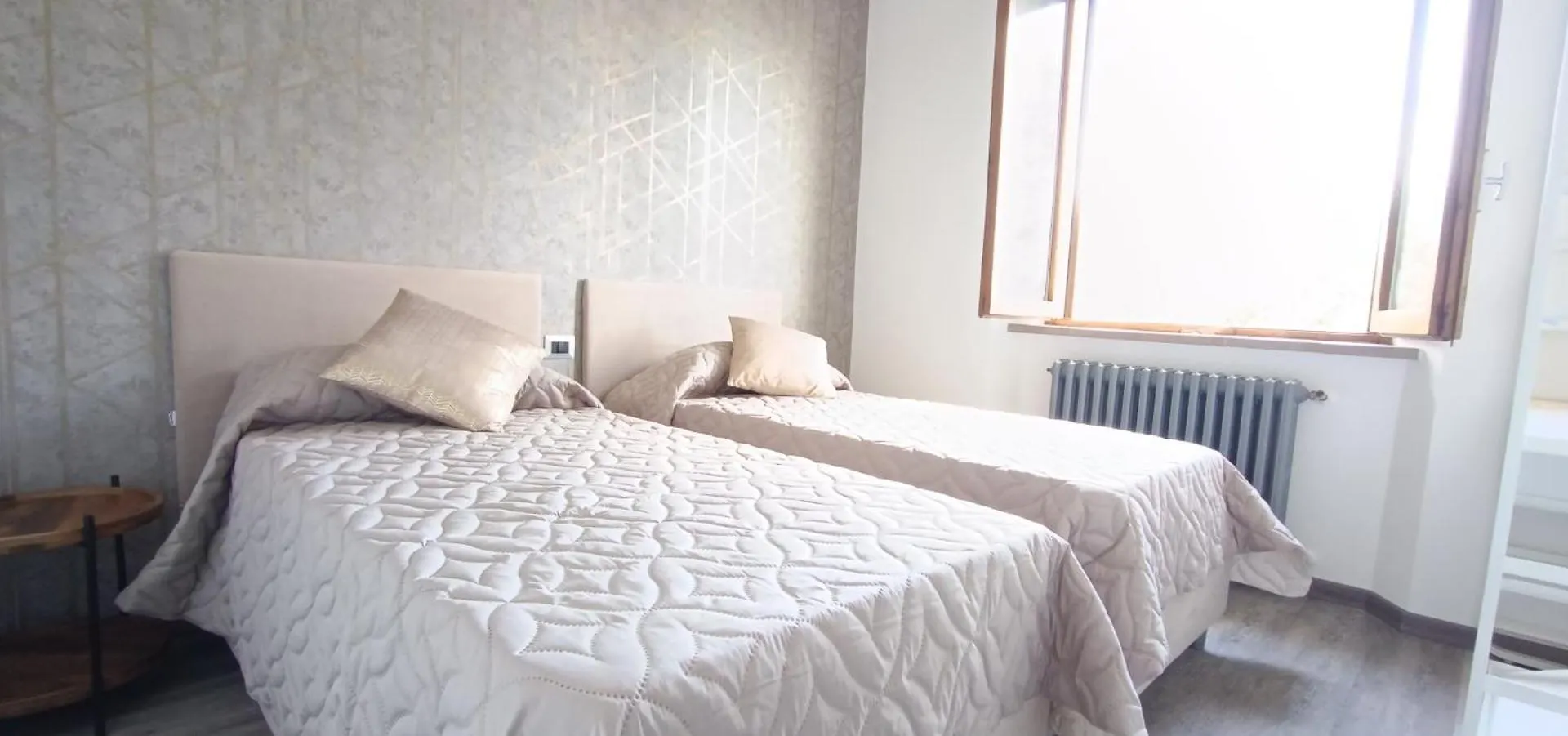 Sogno Tra Le Torri Apartment San Gimignano 0*,